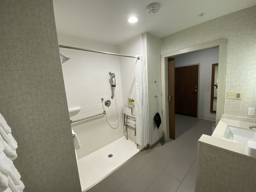 Holiday Inn Express Pineville-Alexandria Area, an IHG Hotel - Property Image 23