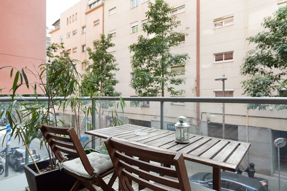 Les Corts Apartments By Olala Homes
