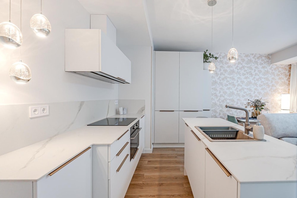 Colon 904 in Madrid With 1 Bedrooms and 1 Bathrooms