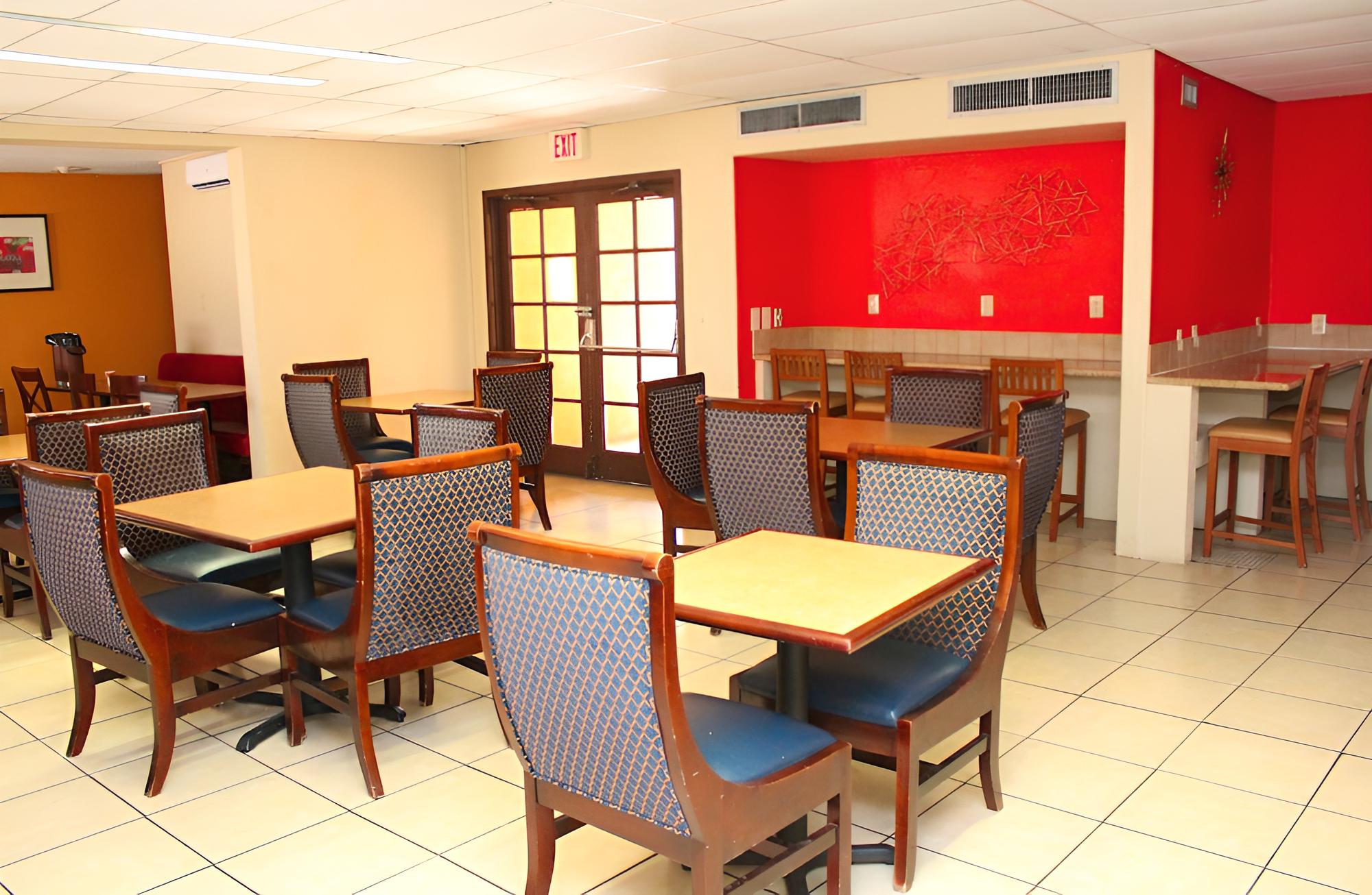 Ramada by Wyndham Tucson Airport view 5