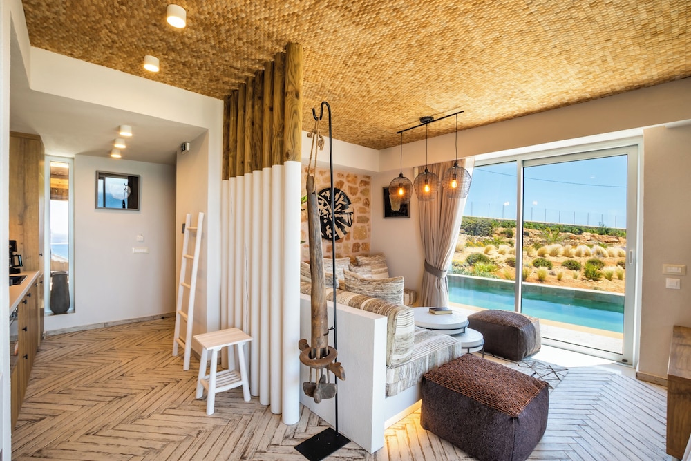 Vala Luxury Villa B