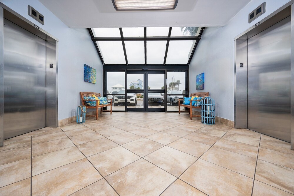Island Winds East 501 3 Bedroom Condo