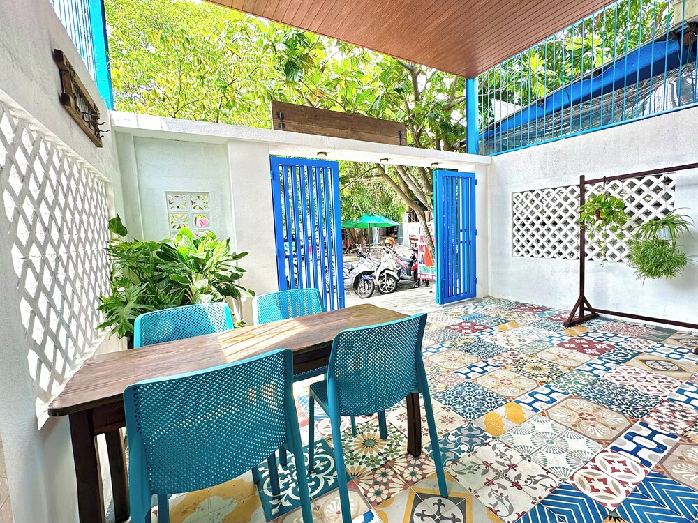 Lamer Beachside Studio Cozy TanThanh