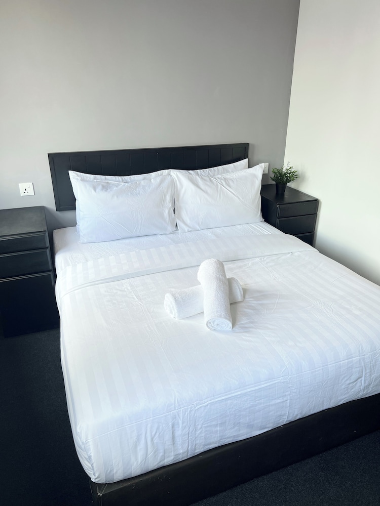 Quee Hotel
