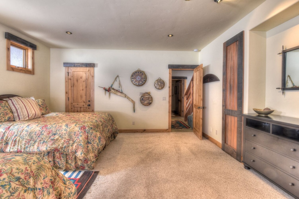 Lake Tahoe Vacations - Squaw Creek Barrel - Property Image 29