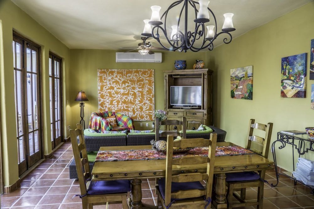 FN118-Loreto Bay-Artistic Cozy Villa