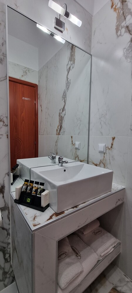 Premium Suites