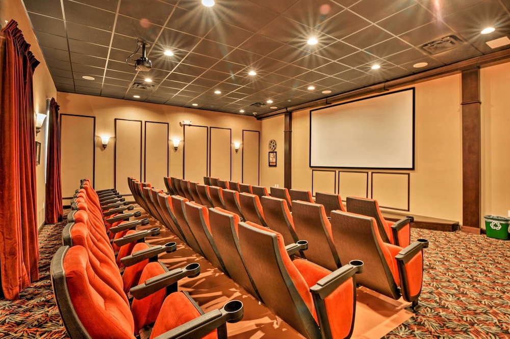 meeting & event spaces