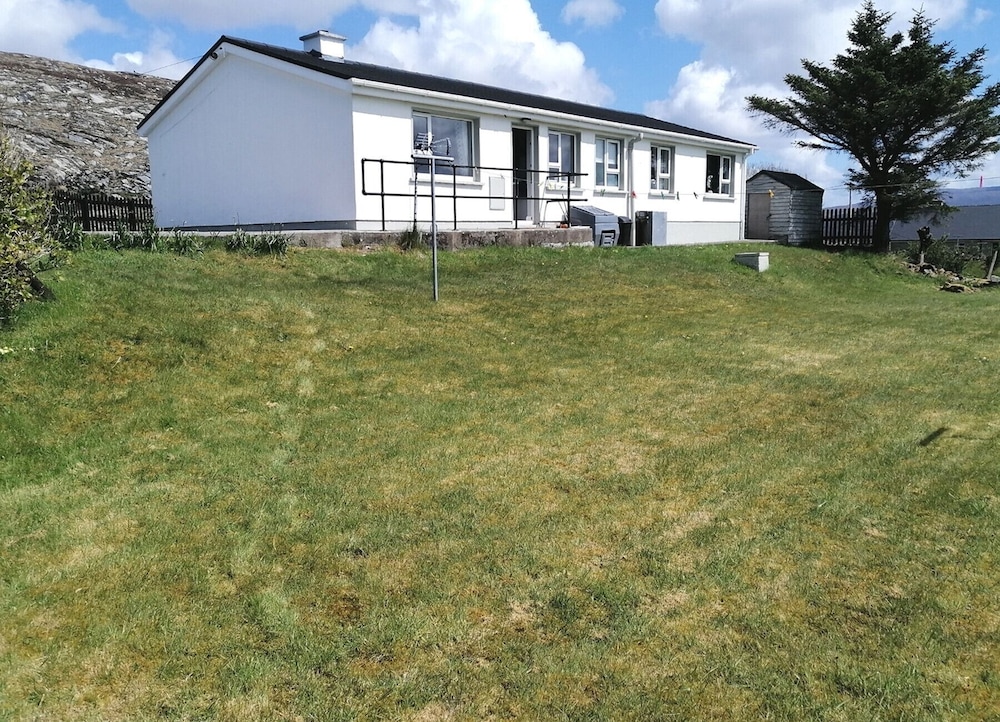 Mary Naoise Holiday Home