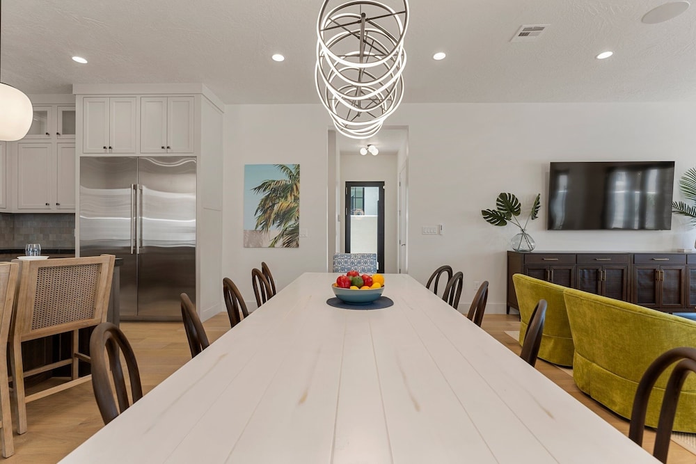 Lula Cove 7 Bedroom Home