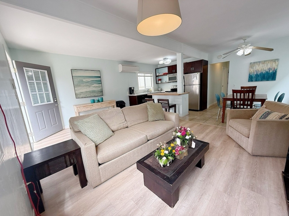 Charming 2BR Ocean Beach