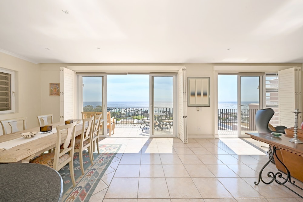 Elegant Camps Bay Eco Pool Sauna Views