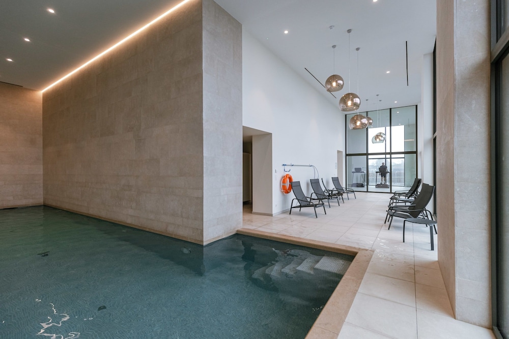 Nieuwbouw Appartement met Toegang tot Zwembad