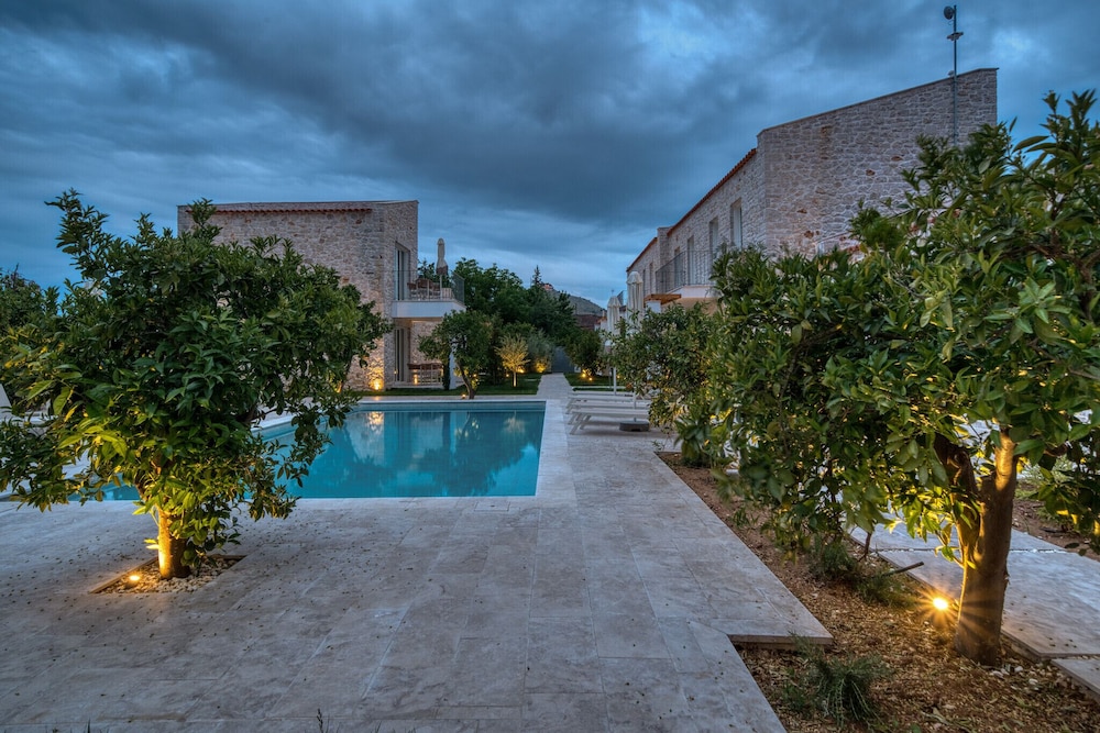 Petroulas Village