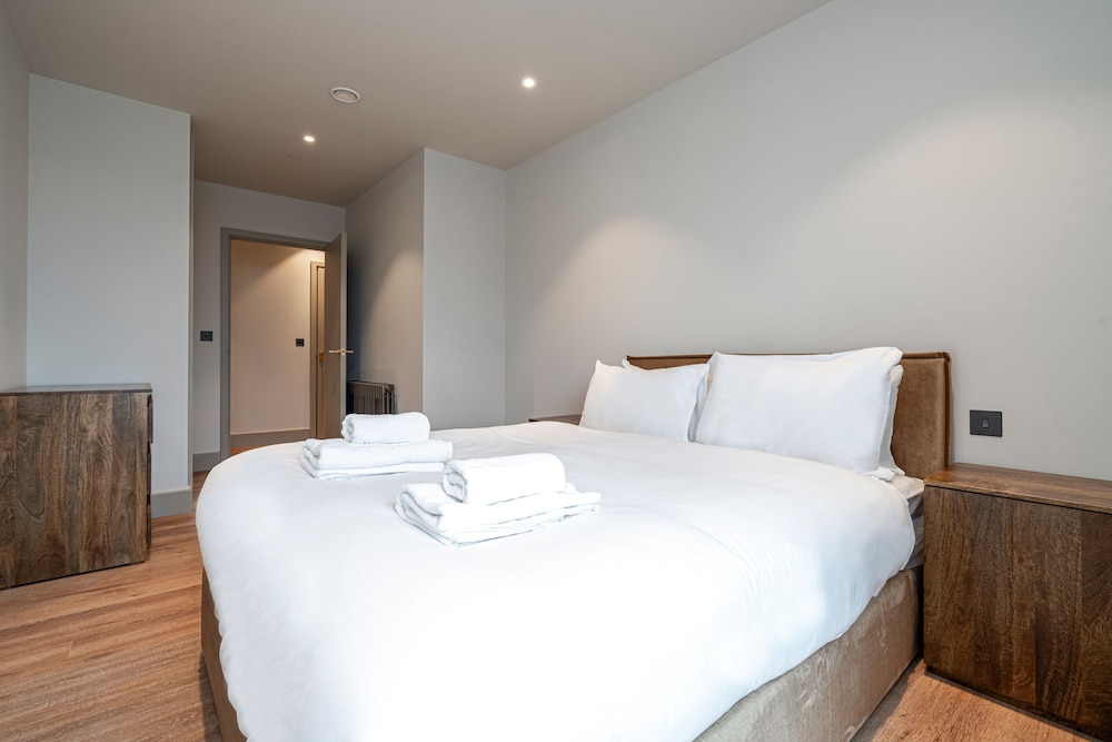 Modern Apartment in North London