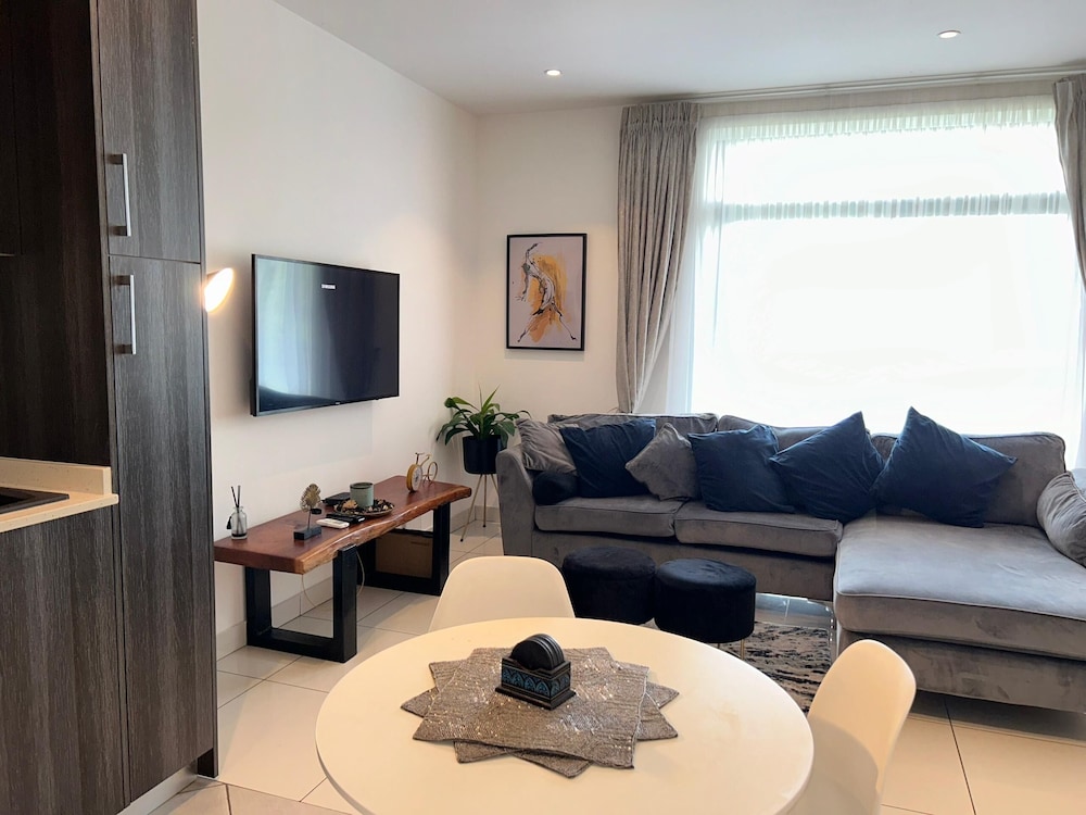 EBS LEGEND PROPERTIES