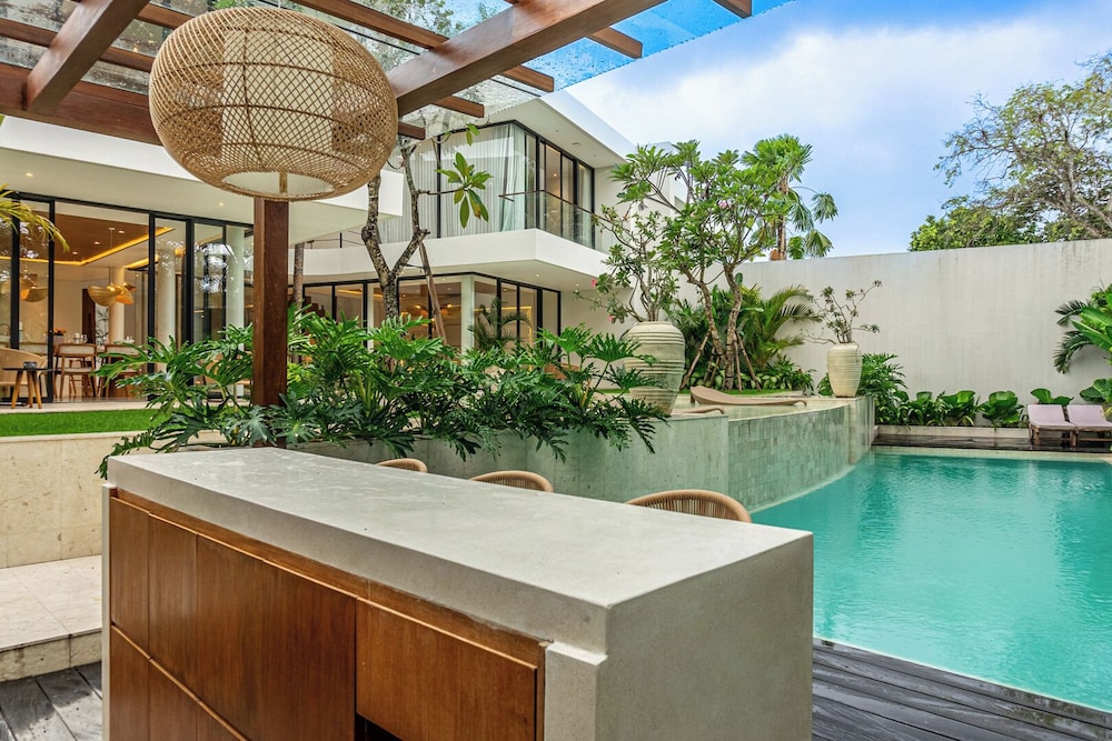 Villa Casa La Brisa by RPM