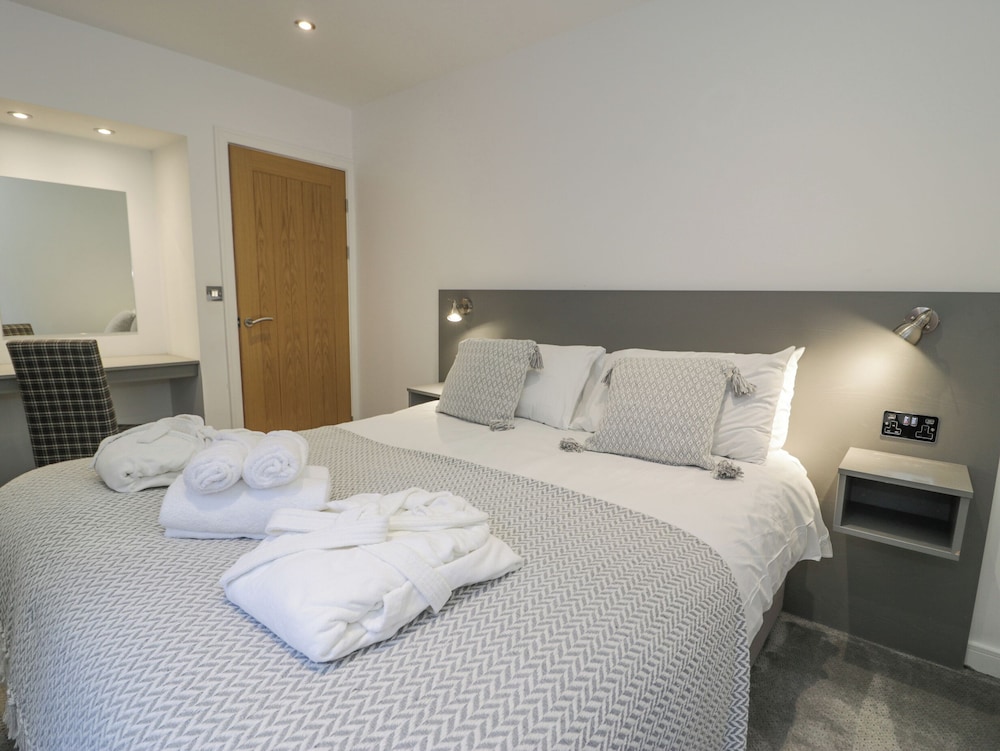 Luxury Lodge 46