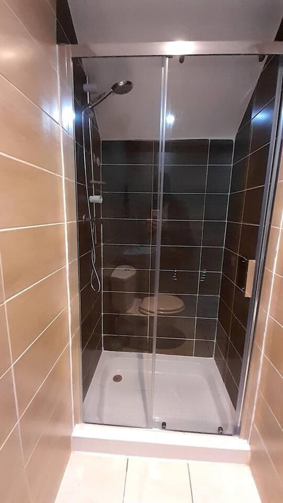 Lovely Flat in Birmingham view 5