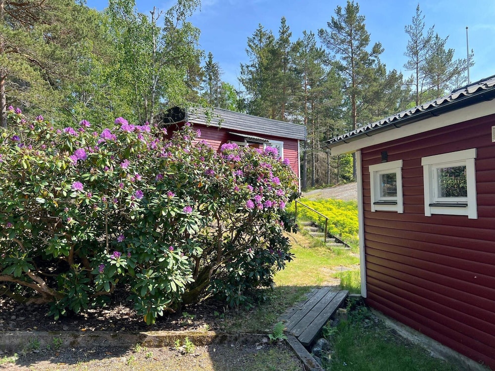 6 Person Holiday Home in Djurhamn view 5