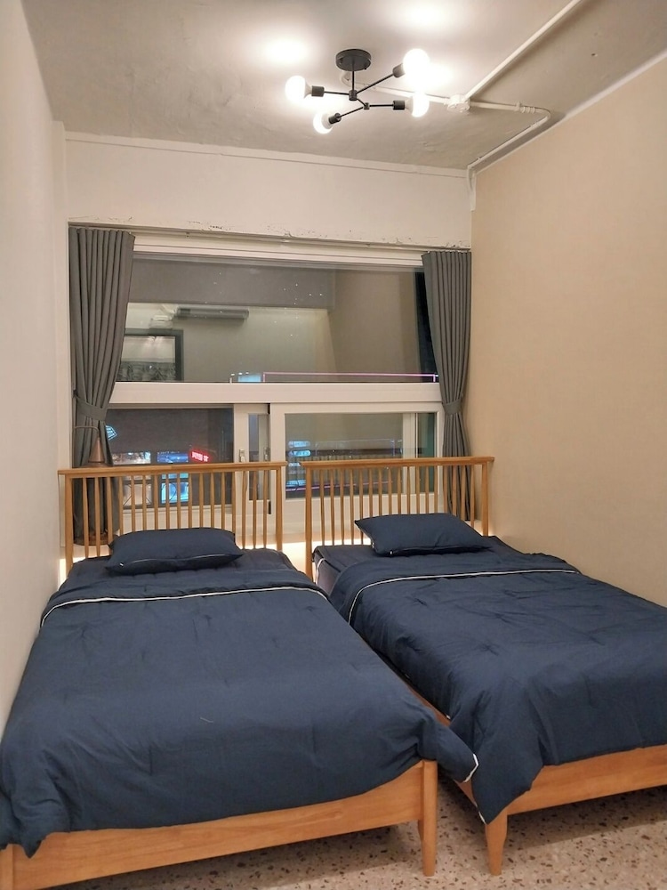Mamas and Papas Guesthouse and Apartments in Seoul