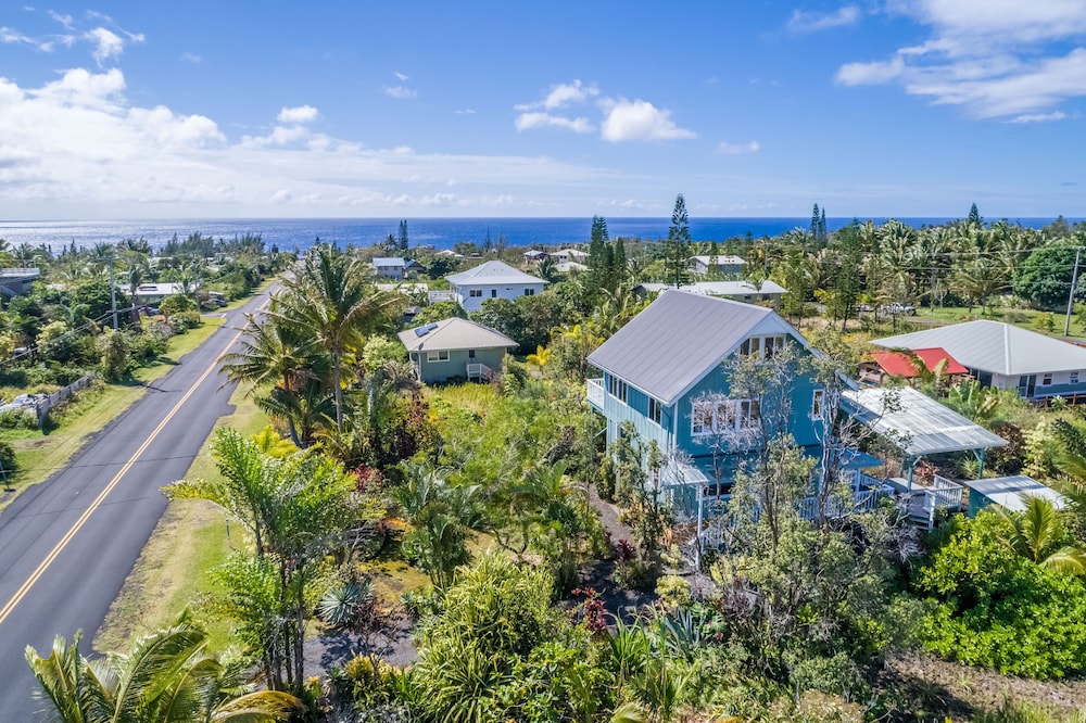 Hale Kukui Oia 2 Bedroom Home