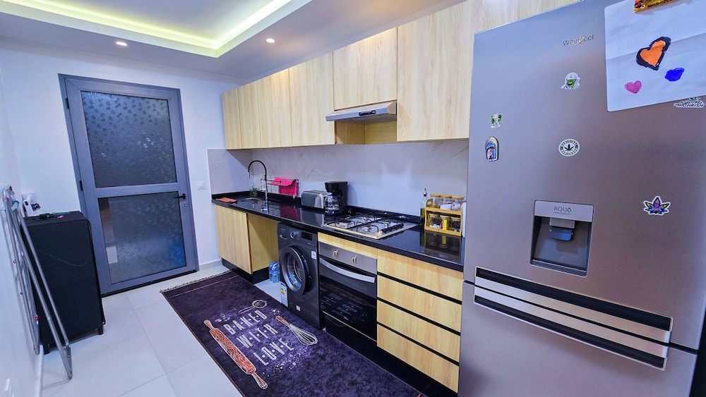 Luxury Living - Near to football stadium