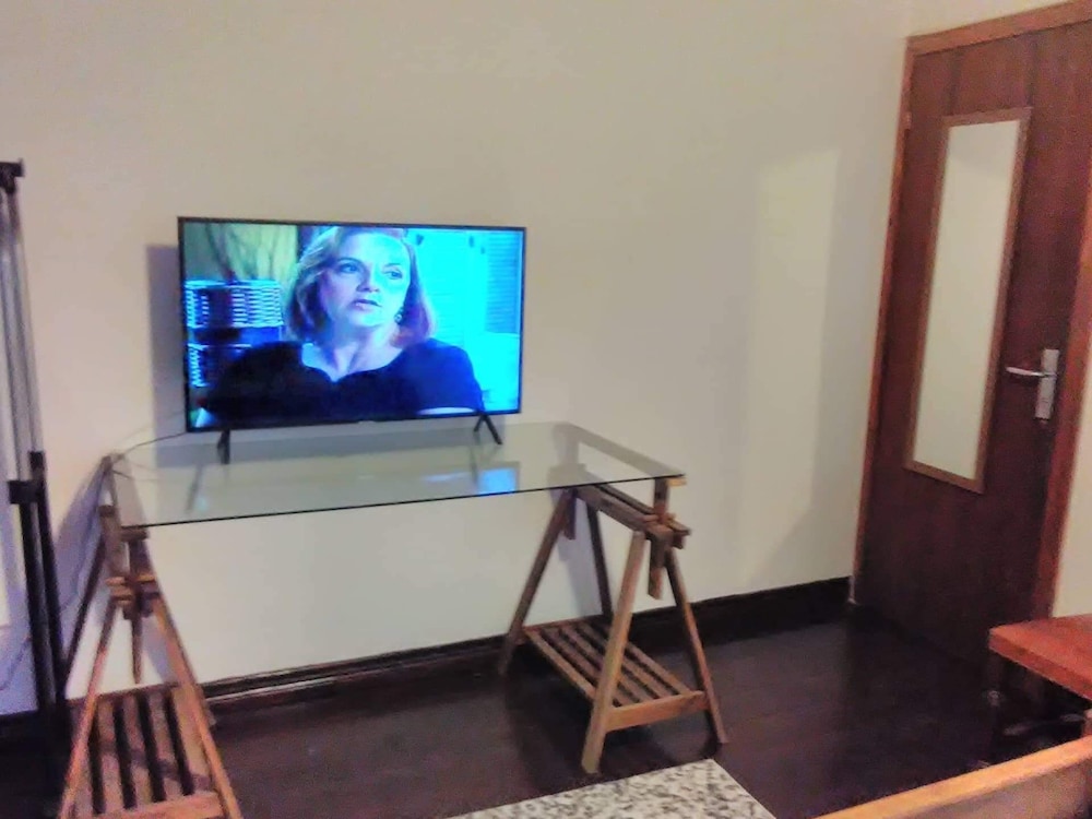 Hotel Santo Antonio Room - Image 1