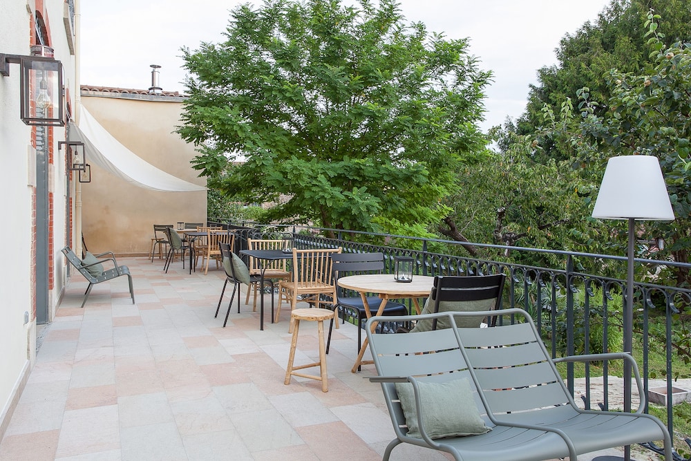 balance & terrace