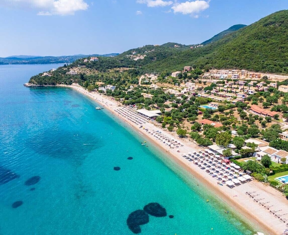 Mathraki Resort