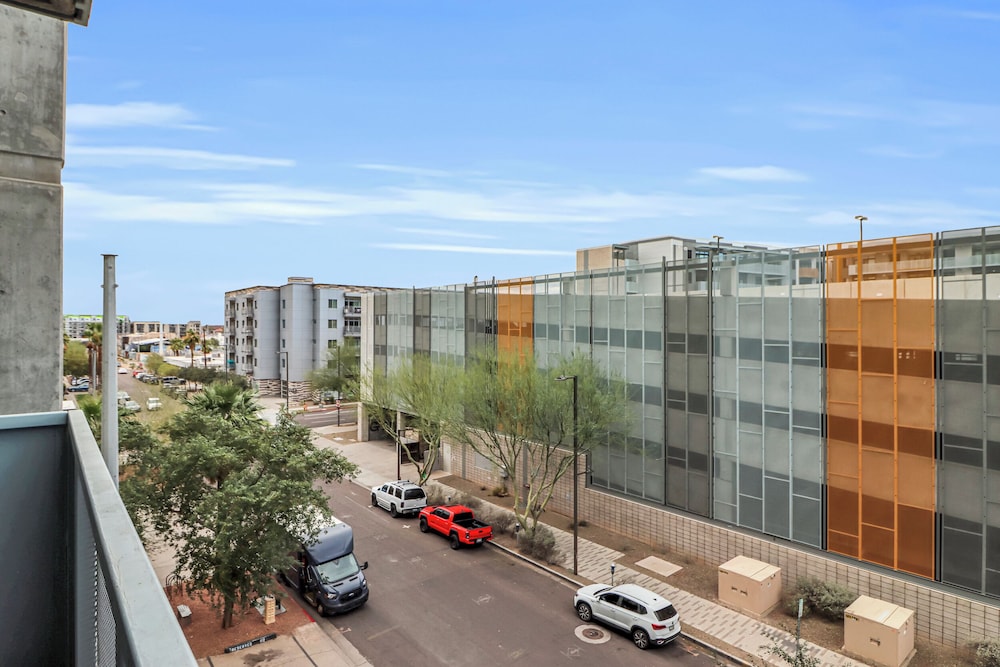 Phoenix Urban Luxury Escape