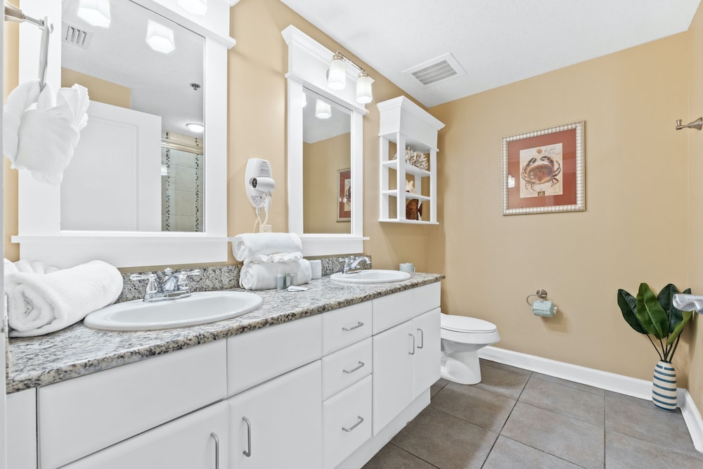 Grand Panama Beach Resort by Panhandle Getaways