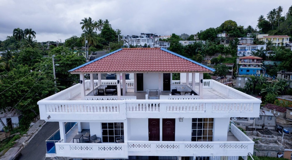 Villas Hillside apt 1