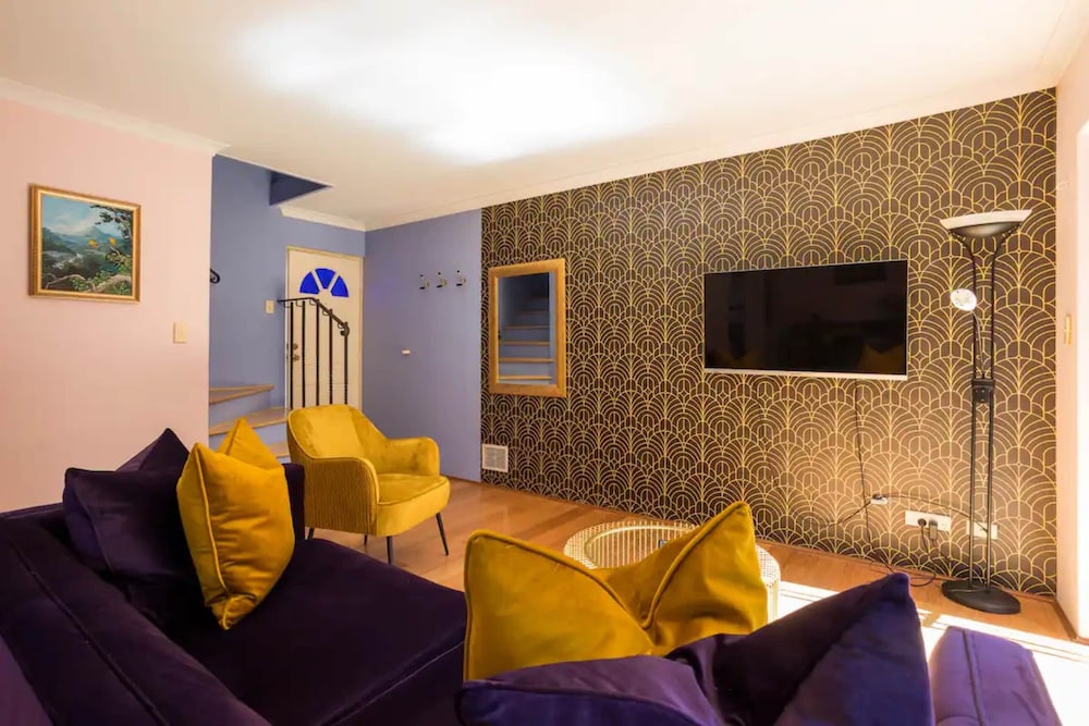 Homely 2 Bedroom Apartment in Maylands view 5
