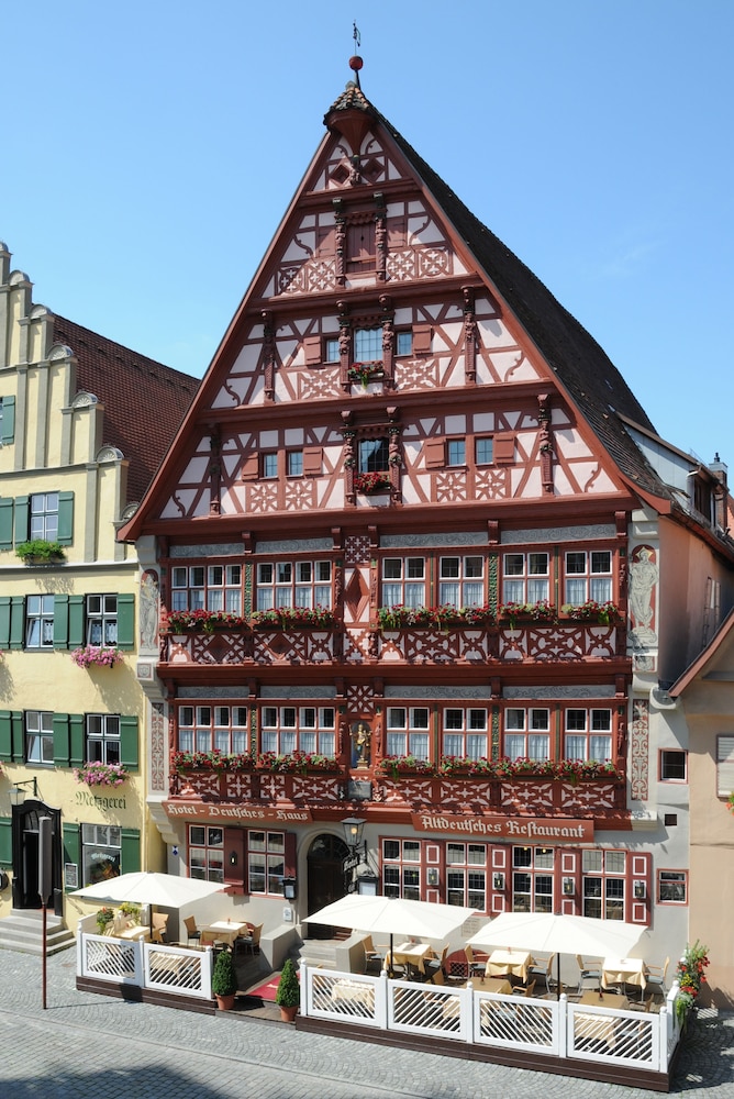 Hotel Deutsches Haus - Image 1