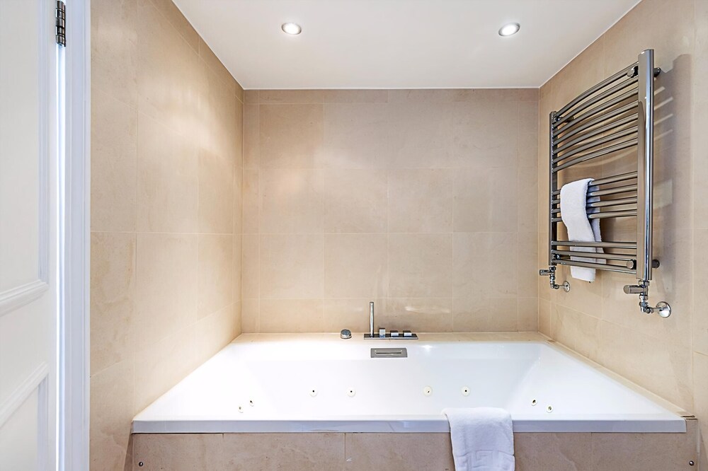 Central London Chic Townhouse