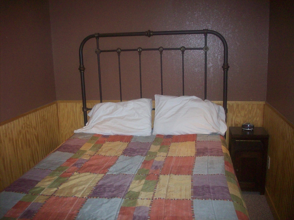 Acorns Resort