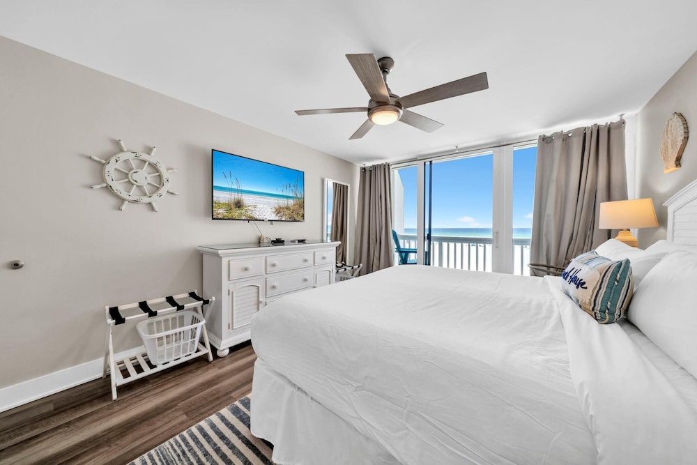 Pirate Cove Villas #111