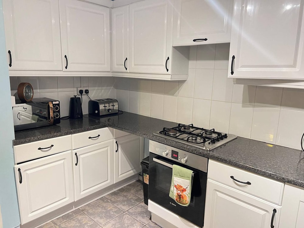 Stylish & Bright 3BR in Headington, Oxford Area