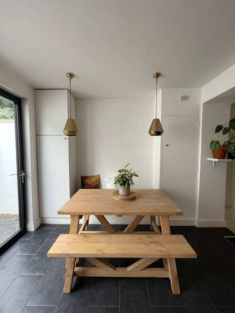 Chic Farmhouse-style Flat - Walthamstow Village!
