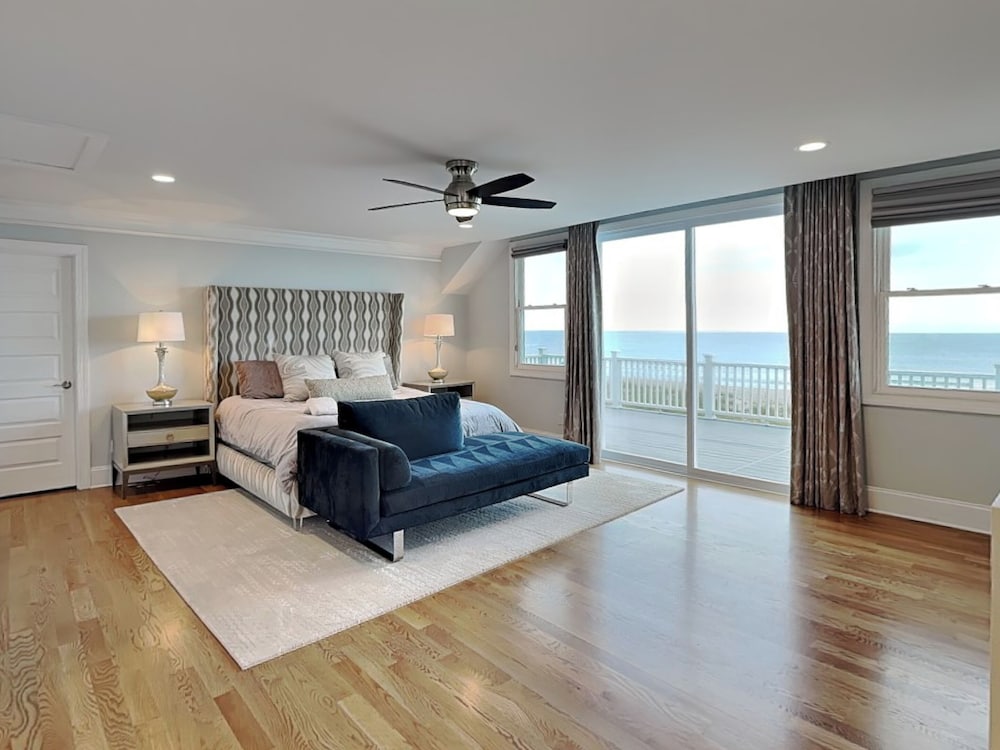 Southern Comfort by Carolina Retreats