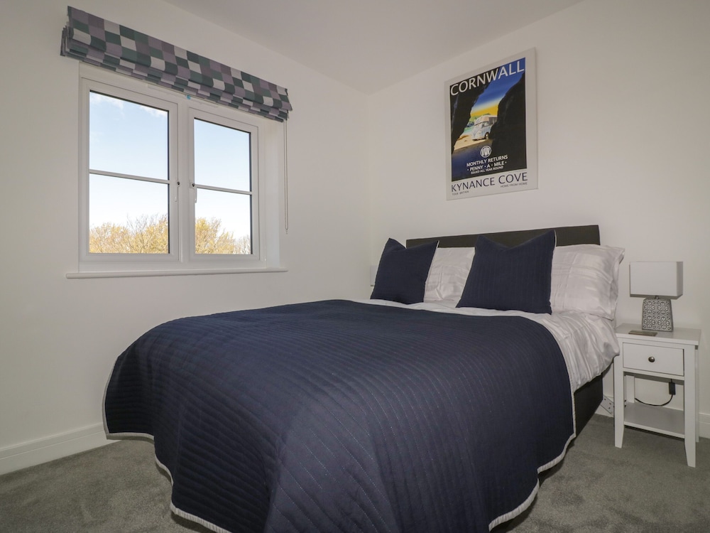 4 Trerammet Crescent
