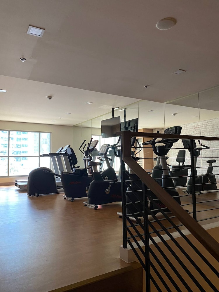 Luxury Cozy Stylish Loft in Makati