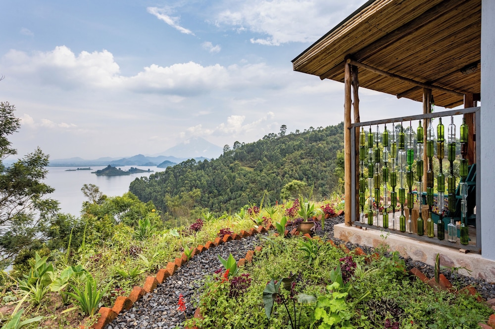 Chameleon Hill Forest Lodge