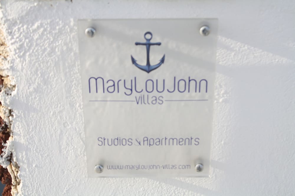 Maryloujohn Villas