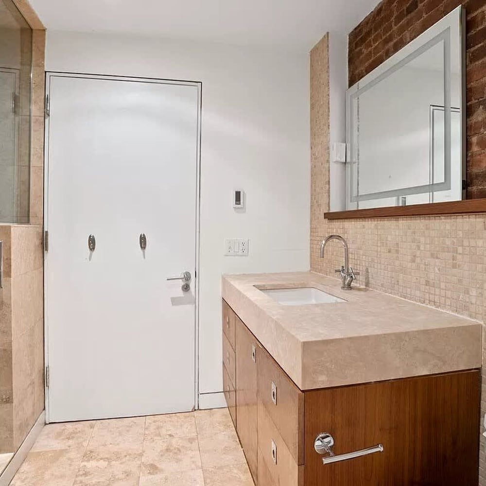 Rialto V by Rove Travel Union Square 3BR Loft