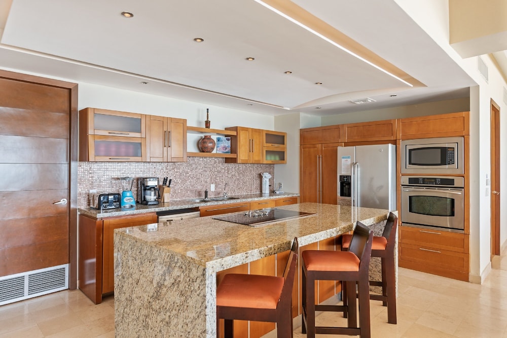 Encanto Living 0603 -3BR by Kivoya
