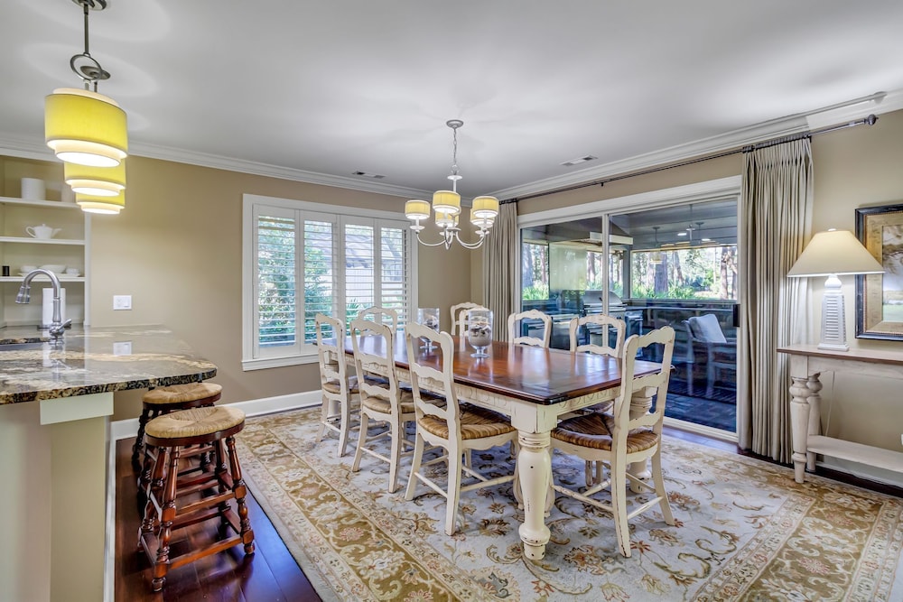 5 Battery Road at The Sea Pines Resort