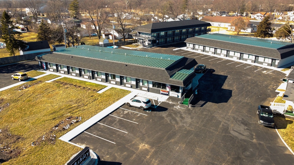 Ashley Motel view 5
