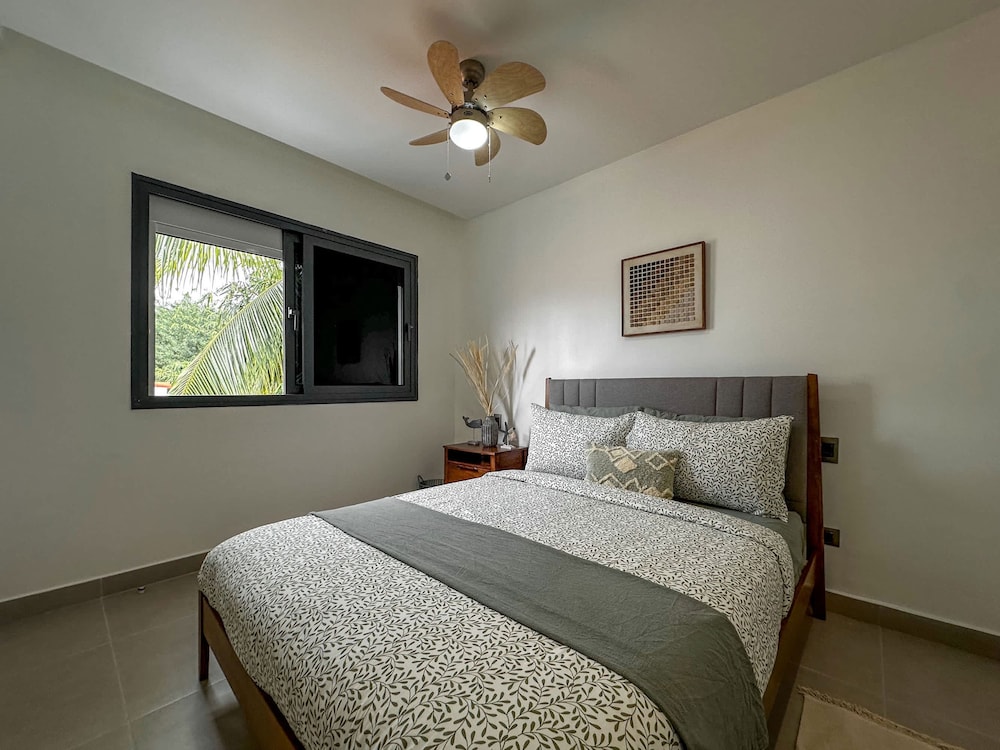 Gorgeous new Beach Apartment